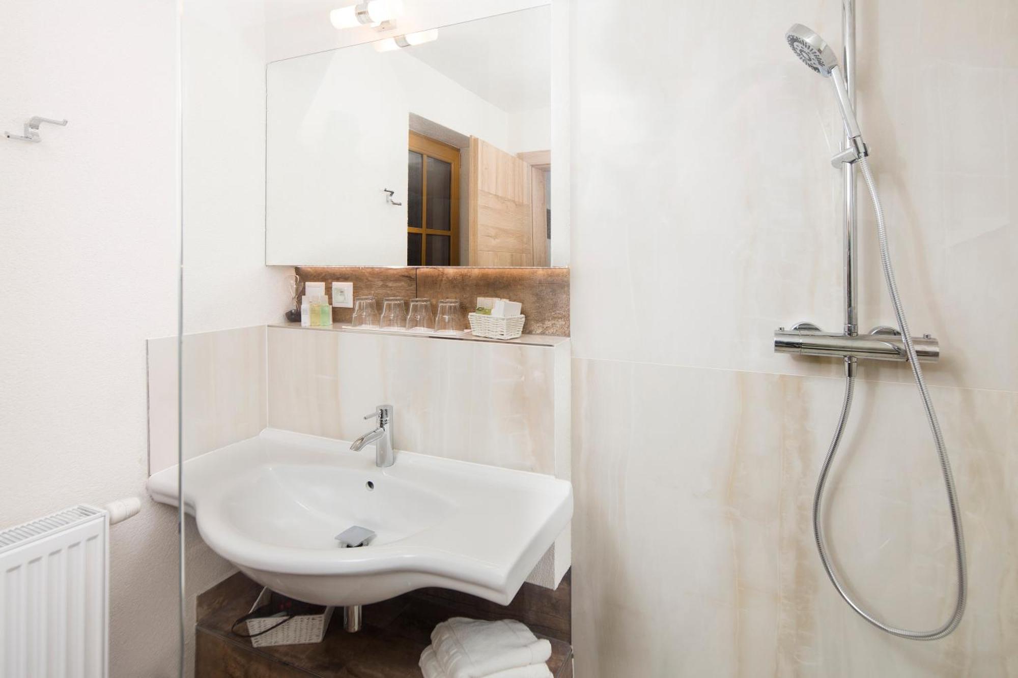 Rozpravkova Dedinka Villa โดลนีคูบีน ภายนอก รูปภาพ